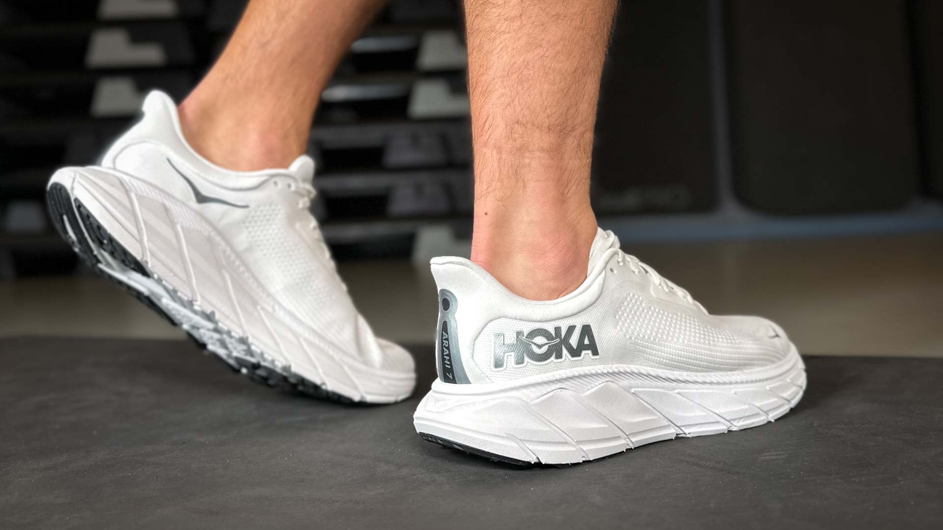 Hoka Arahi 7 - Strømlinjeformet stabilitet!