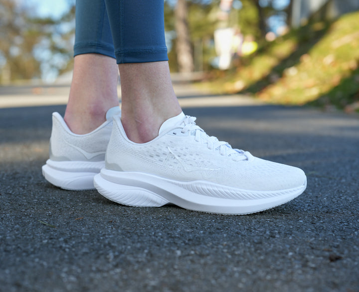 Hoka W MACH 6 White / White
