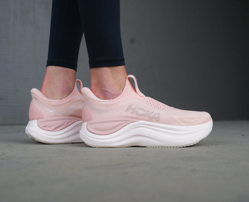Hoka W SKYWARD LACELESS Rose Latte / Rose Cream – Framsport
