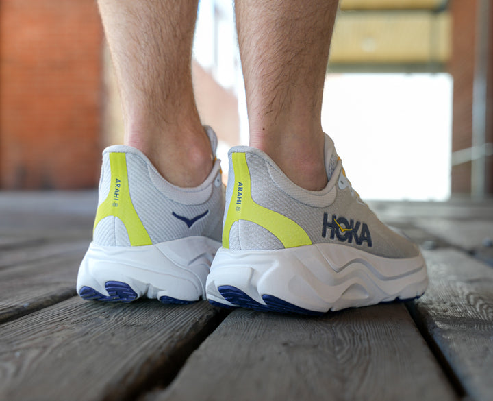 Hoka M ARAHI 8 WIDE Stardust / Cosmic Grey