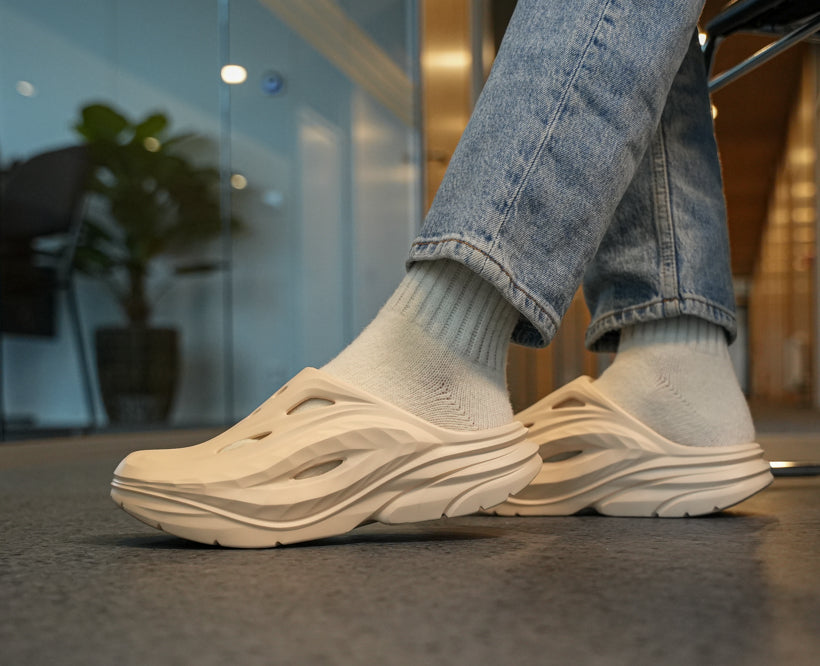 【Hoka】 正規品★ Ora Recovery Mule Vanilla Hoka Ora Recovery Mule White White Unisex