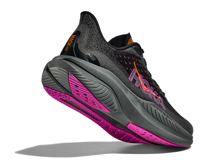 Hoka W MACH 6 Black / Fuchsia