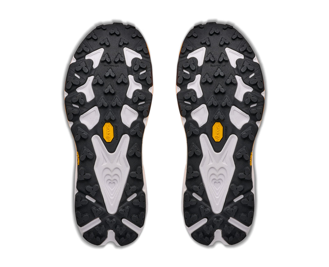 Hoka M SPEEDGOAT 7 Frost / Neon Tangerine