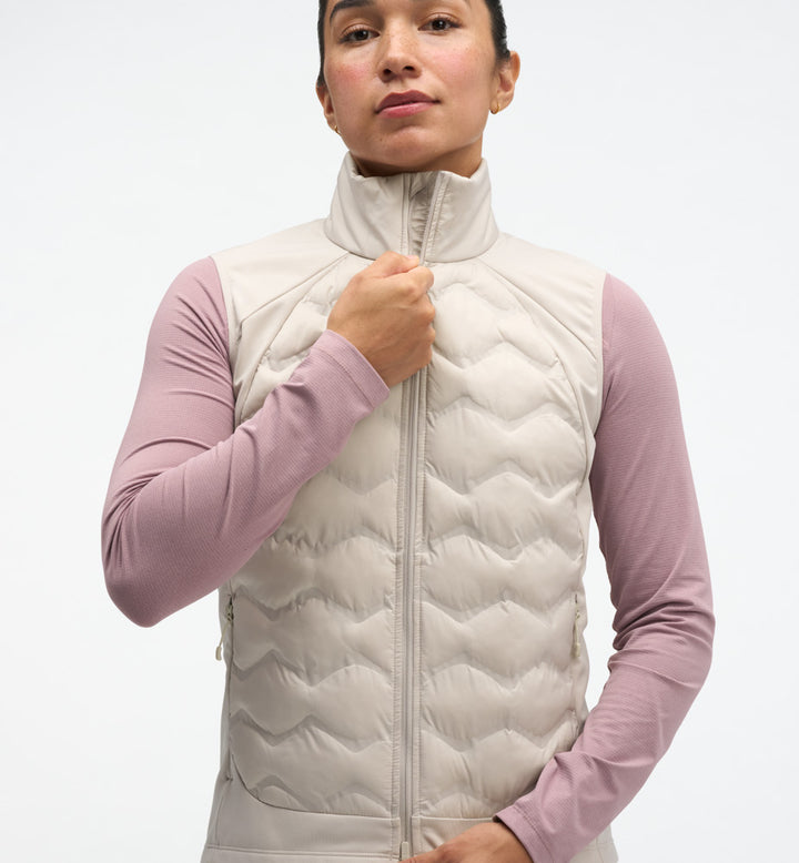 Hoka W SKYFILL INSULATED VEST River Rock Grey