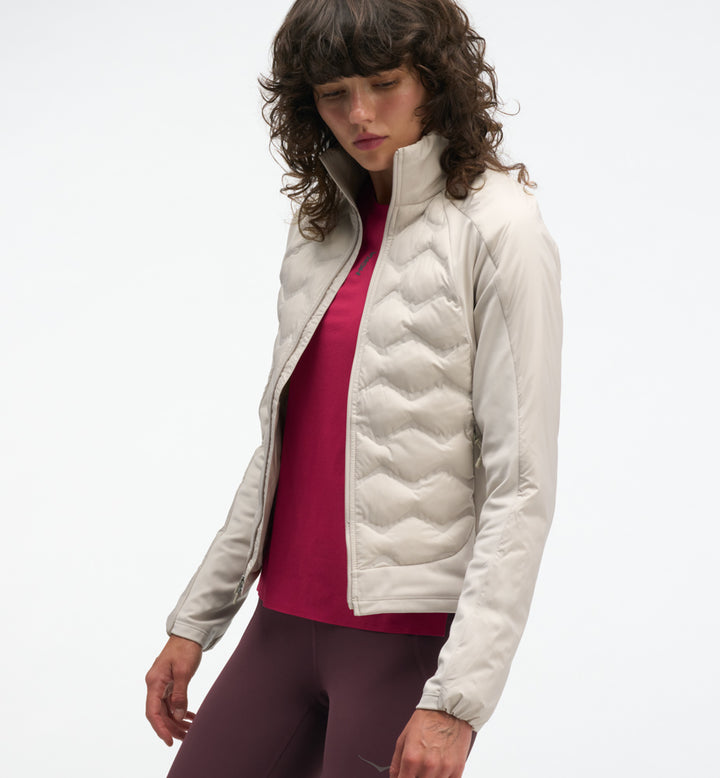 Hoka W SKYFILL INSULATED JACKET River Rock Grey