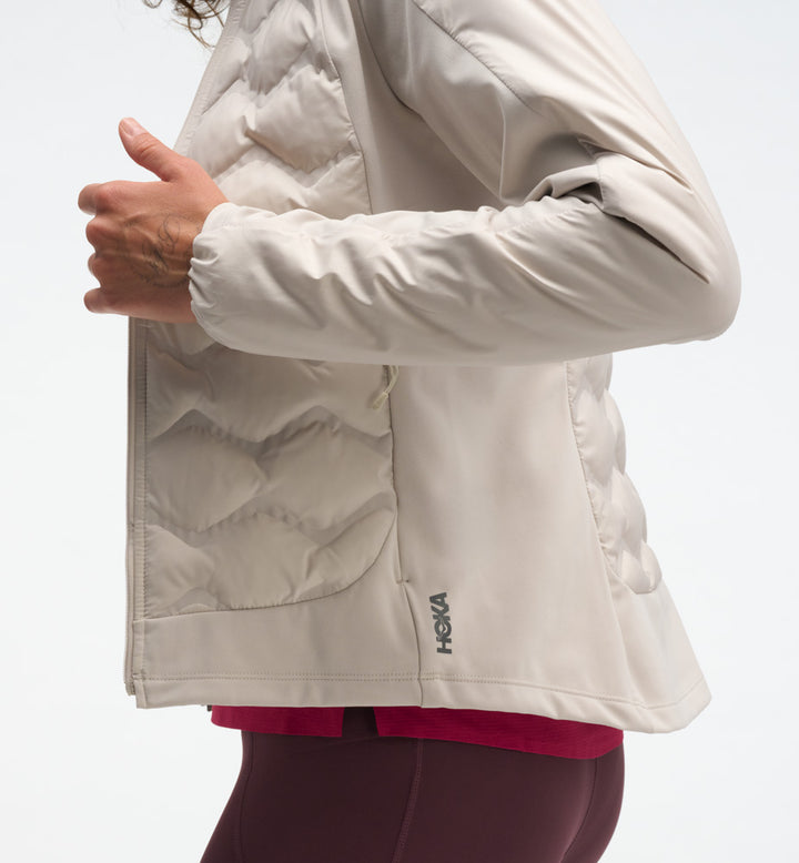 Hoka W SKYFILL INSULATED JACKET River Rock Grey