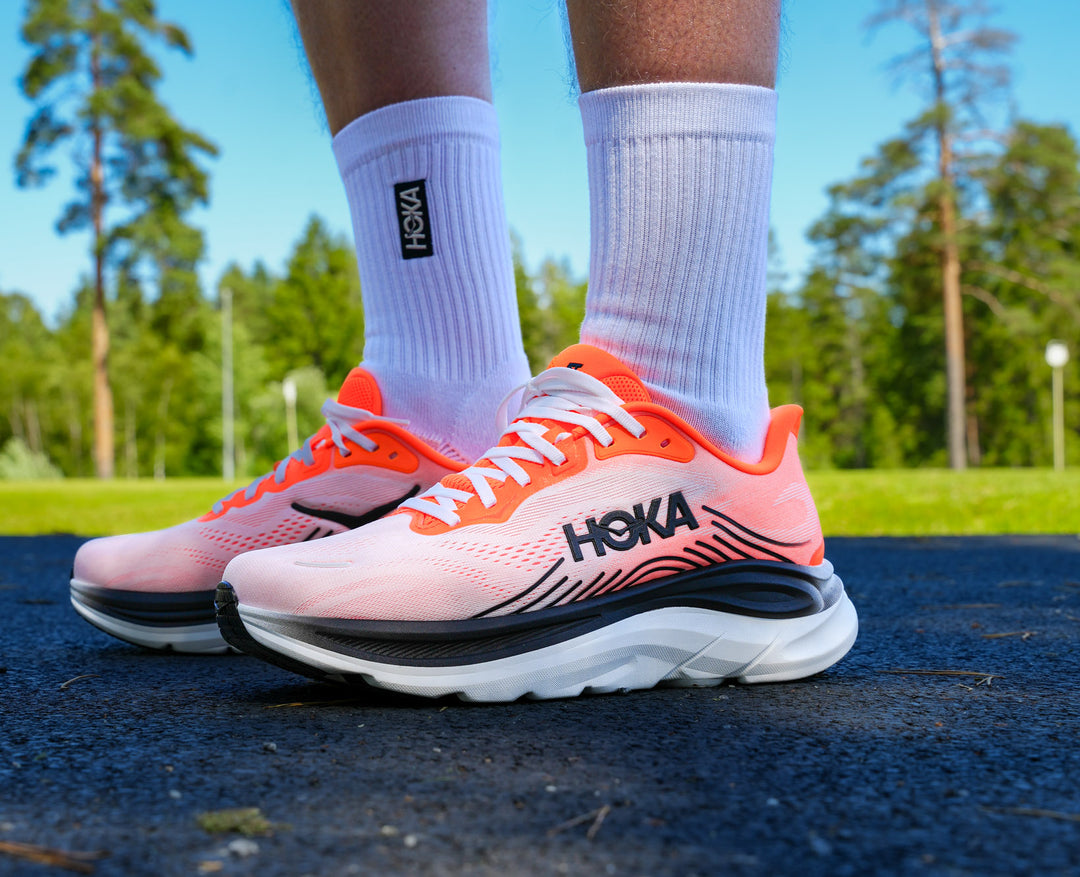 Hoka M CLIFTON 11 Neon Tangerine / Frost