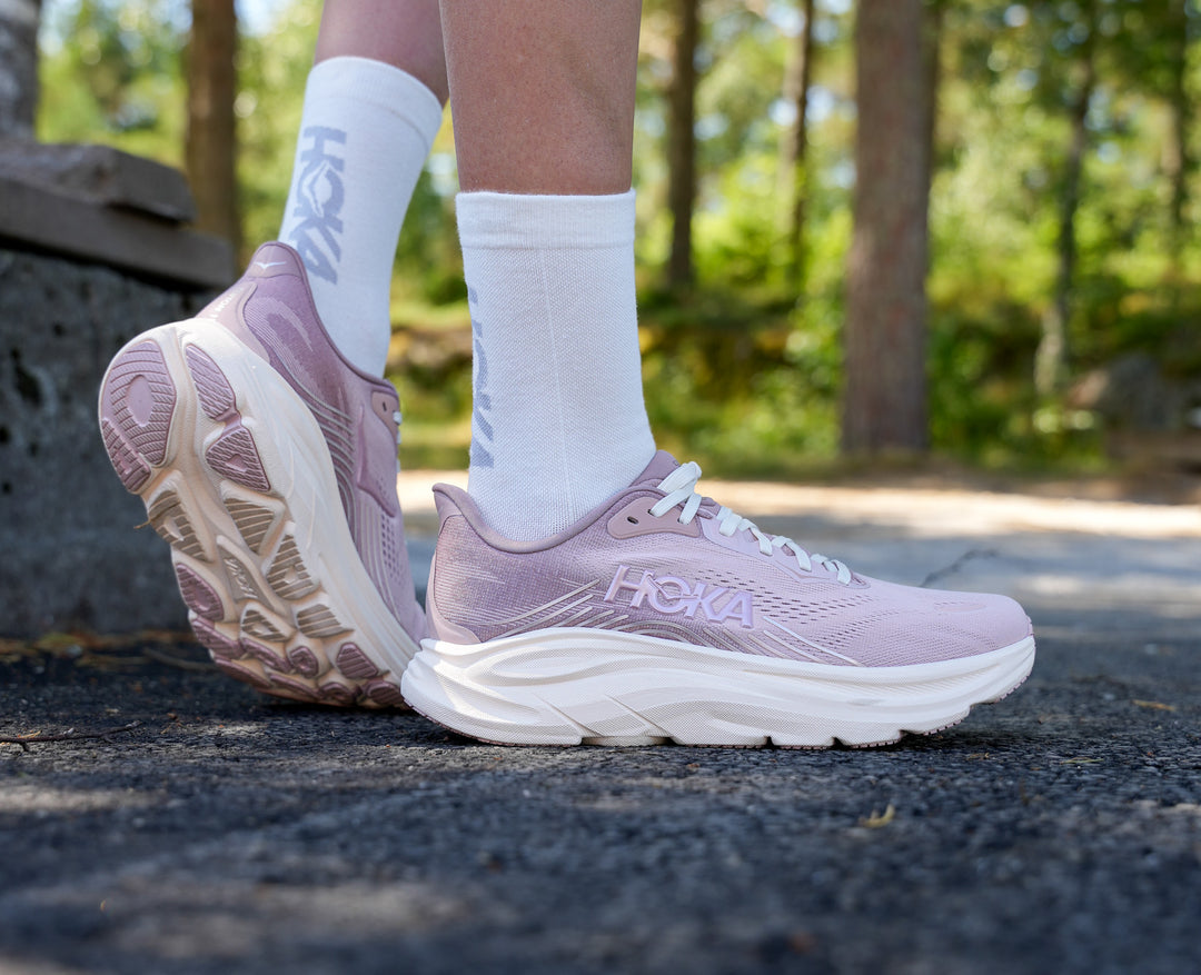 Hoka W CLIFTON 11 GLM WIDE Pink Opal / Quartzite