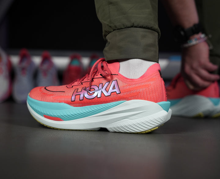 Hoka M MACH X 2 Grapefruit / Electric Coral