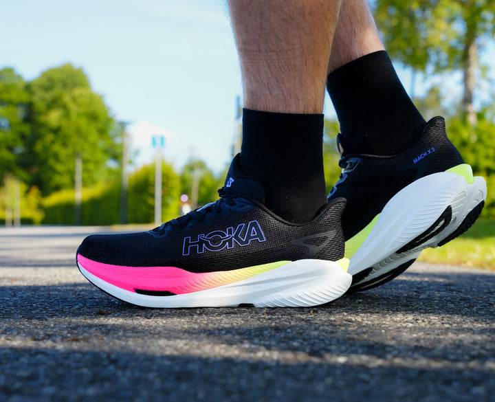 Hoka M MACH X 3 Black / Neon Nebula
