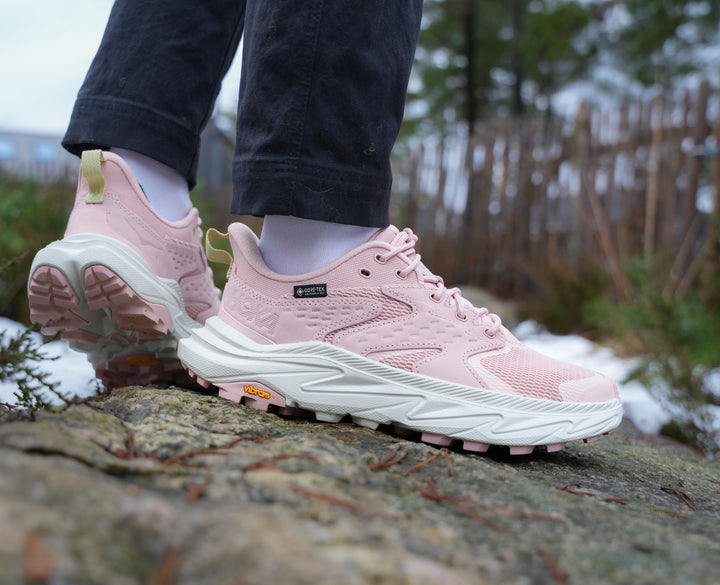 Hoka W ANACAPA 2 LOW GTX Rose Latte / Truffle Salt