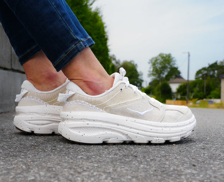 Hoka U BONDI B3 BP Frost / Pepper