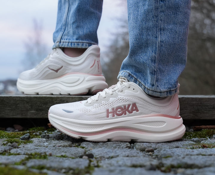 Hoka W BONDI 9 Oat Milk / Rose Gold