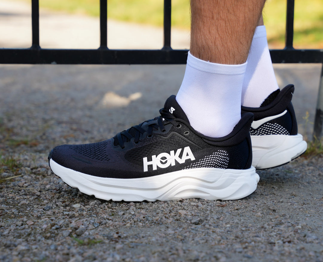 Hoka M ARAHI 9 WIDE Black / White