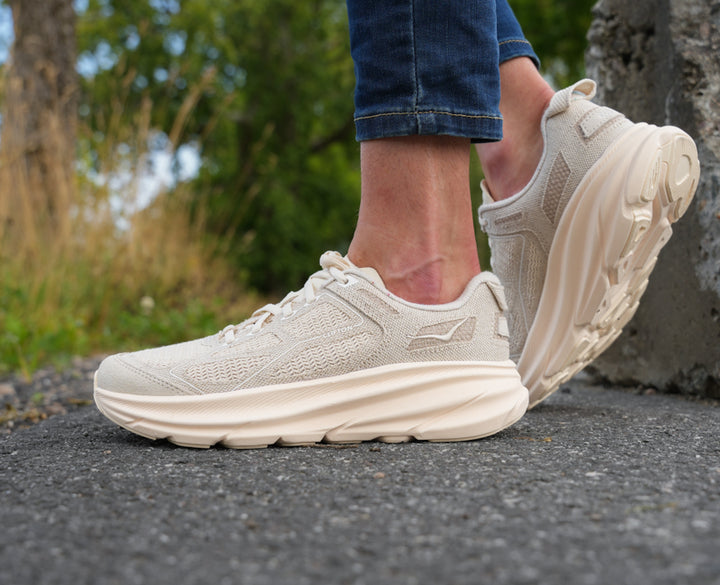 Hoka U CLIFTON ONE9 BP Alabaster / Cielo Blue