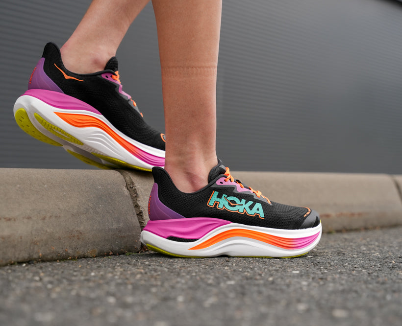 Hoka W SKYWARD X Black / Electric Aqua