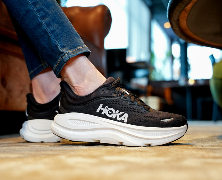 Hoka W BONDI 9 Black / White