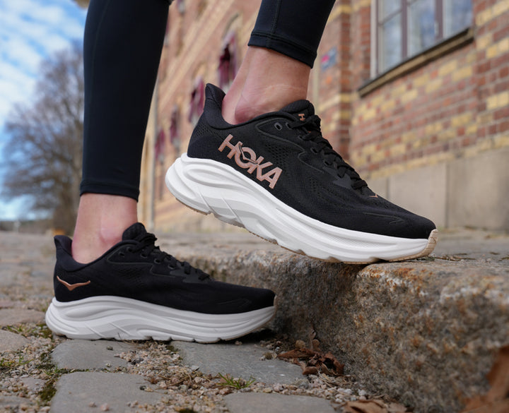 Hoka W CLIFTON 10 Black / Rose Gold
