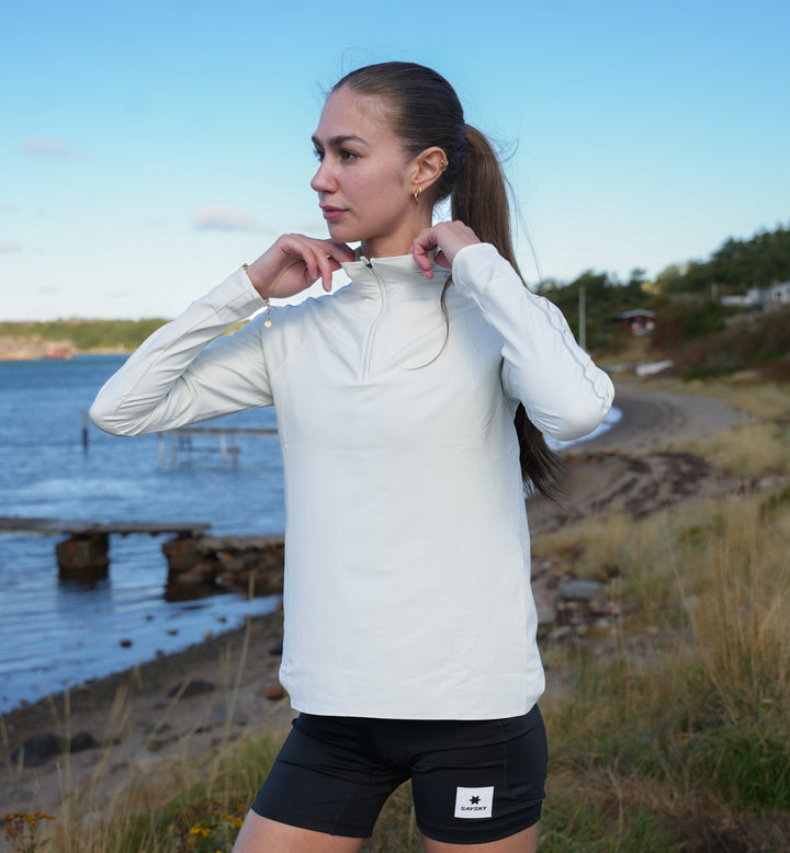Hoka W GLIDETECH QUARTER ZIP Truffle Salt