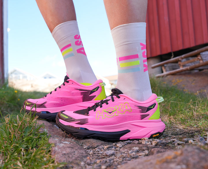 Hoka M MAFATE 5 Neon Rose / Black