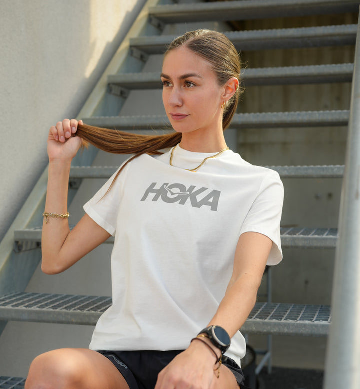 Hoka W CORE LOGO CTN SS TEE White