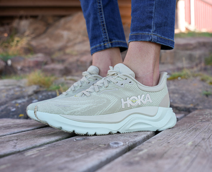 Hoka W ARAHI 8 Oyster Mushroom / Truffle Salt