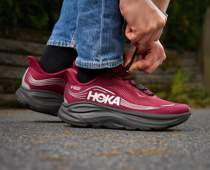 Hoka M CLIFTON 11 GTX Varsity Burgundy / Carbon Blac