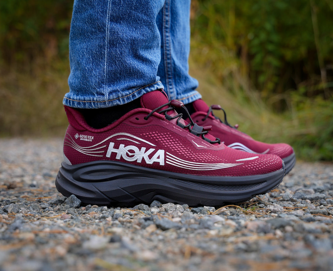 Hoka M CLIFTON 11 GTX WIDE Varsity Burgundy / Carbon Blac