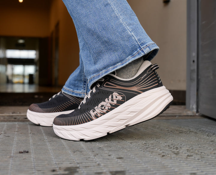 Hoka W BONDI 7 Black / Rose Cream