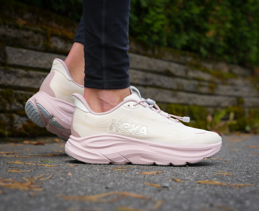 Hoka W CLIFTON 11 GTX GLM Alabaster / Pink Opal