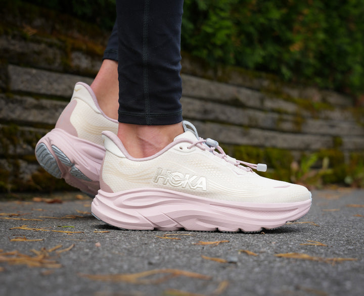 Hoka W CLIFTON 11 GTX GLM Alabaster / Pink Opal