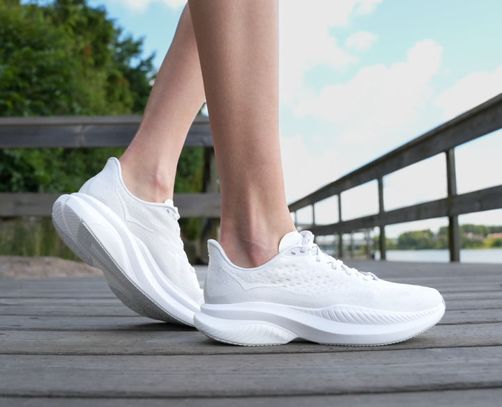 Hoka W MACH 6 LA White / White