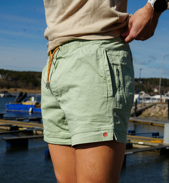 Amundsen Sports 5Incher Ditch-Hiker Shorts Mens Faded Willow Green