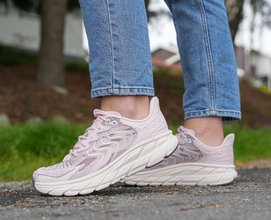 Hoka U CLIFTON LS Cosmic Pearl / Galaxy