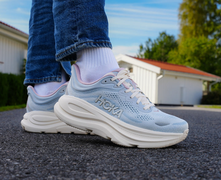 Hoka W BONDI 9 GLM WIDE Alabaster / Mineral Blue
