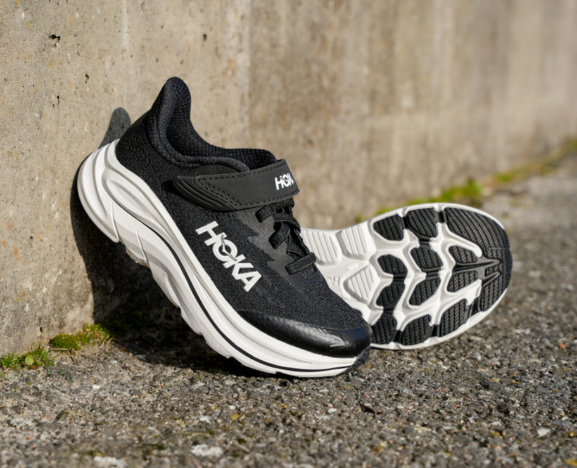 Hoka K CLIFTON 10 KIDS Black / White