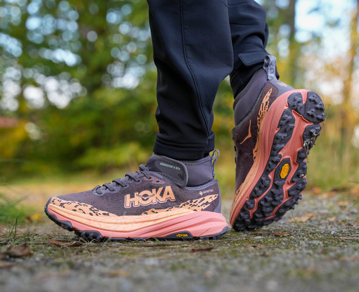 Hoka W SPEEDGOAT 6 MID GTX Galaxy / Guava