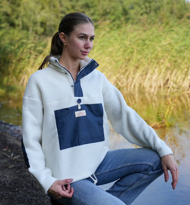 Amundsen Sports Vagabond Waxed Fleece Womens Natural/Navy