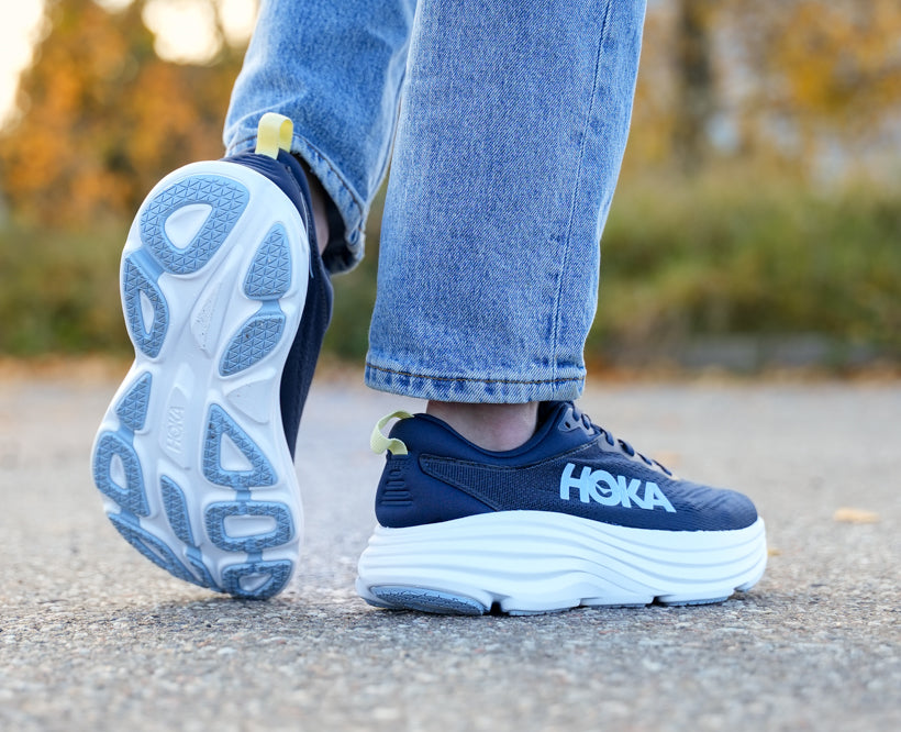 Hoka W BONDI 8 Varsity Navy / White