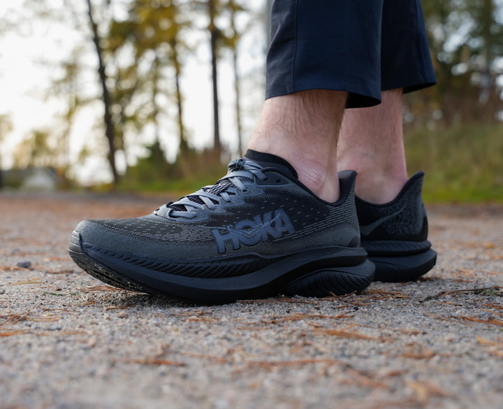 Hoka M MACH 6 Black / Outer Orbit