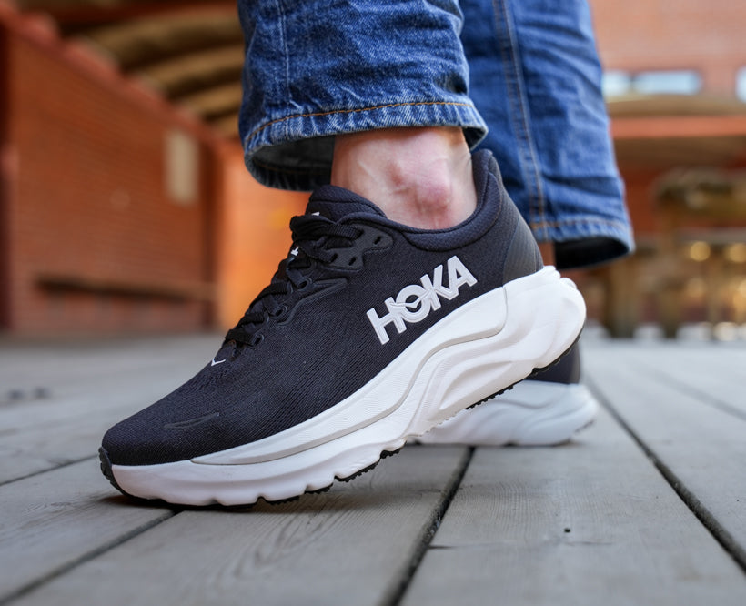 Hoka W ARAHI 8 Black / White