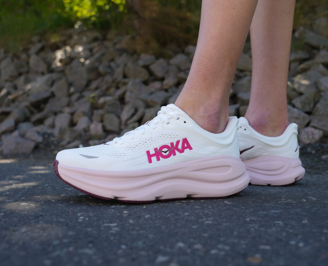 Hoka W BONDI 9 White / Pink Opal