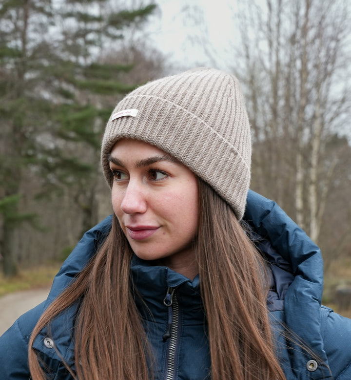 Amundsen Sports Cashmere Beanie Camel