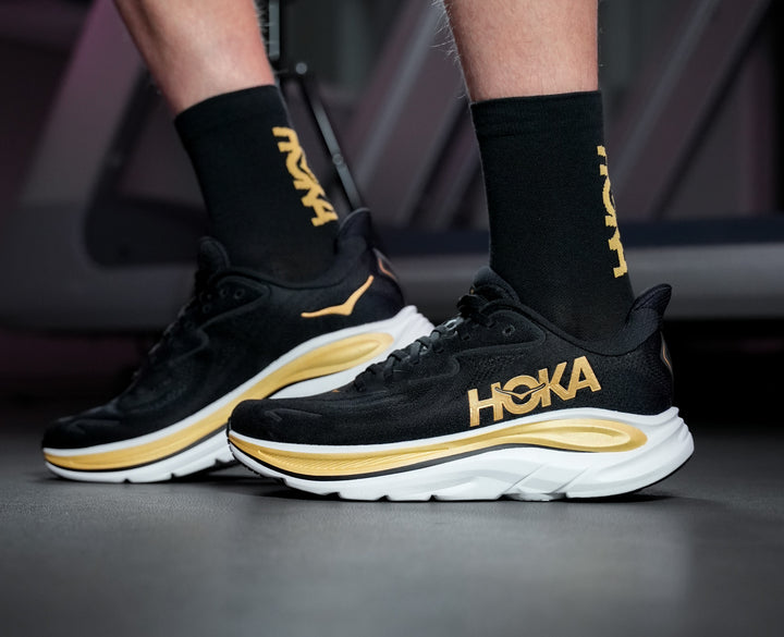 Hoka M CLIFTON 10 Black / Gold