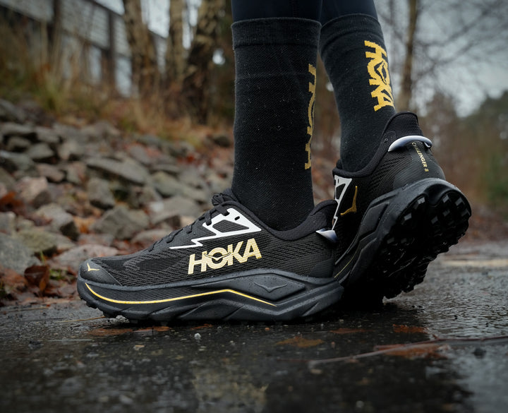 Hoka W CHALLENGER 8 Black / Gold