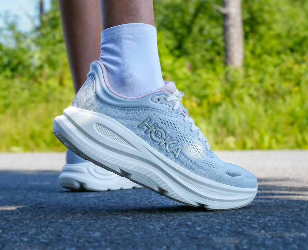 Hoka W BONDI 9 GLM WIDE Alabaster / Mineral Blue