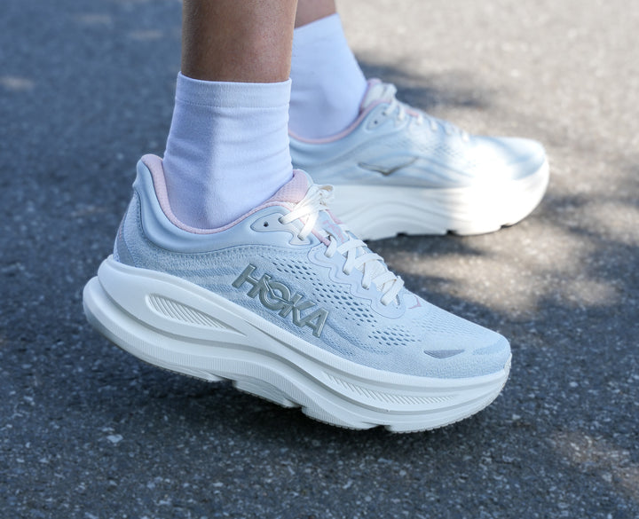 Hoka W BONDI 9 GLM WIDE Alabaster / Mineral Blue