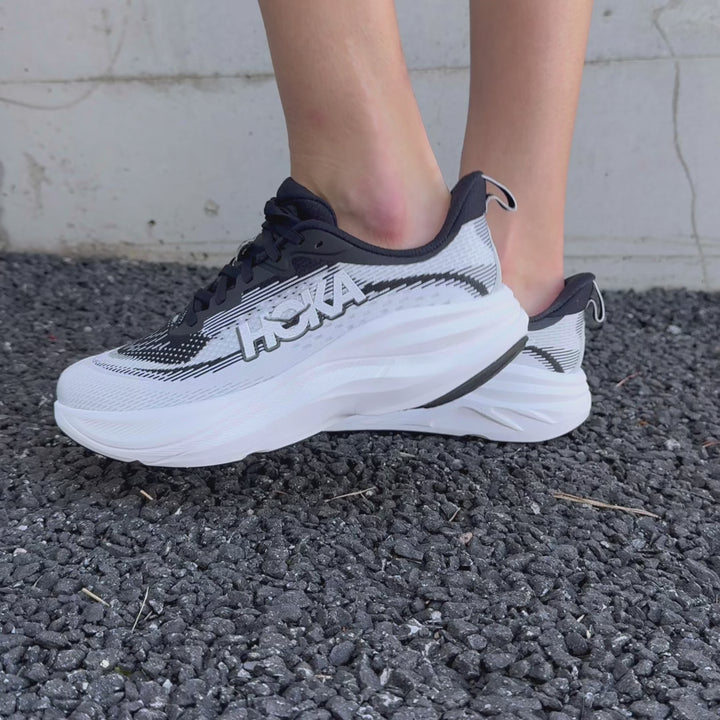 Hoka W SKYFLOW Black / White