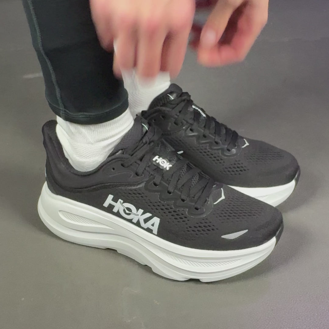 Hoka W BONDI 9 Black / White