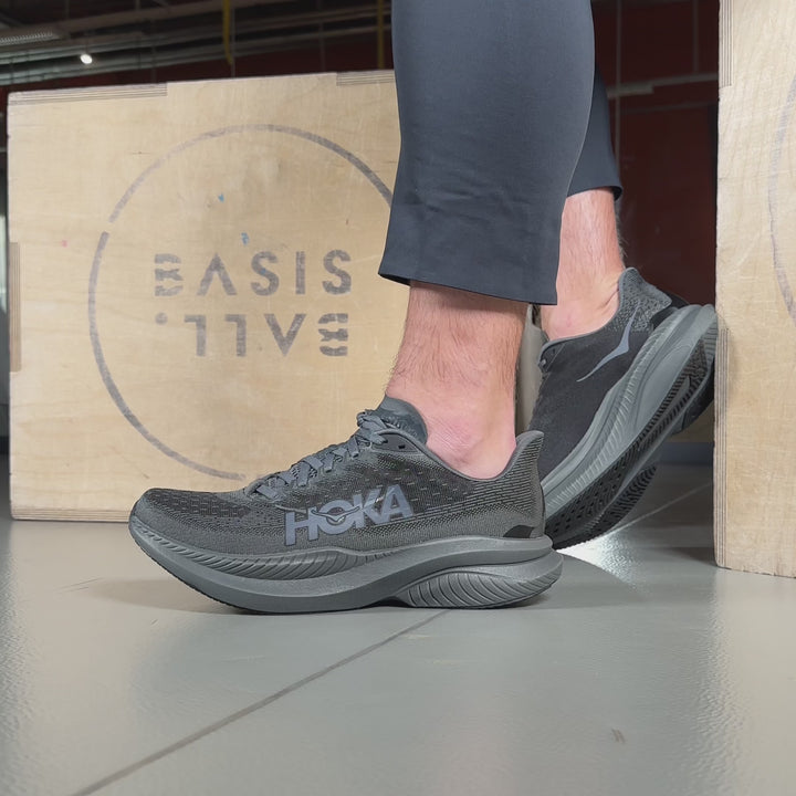 Hoka M MACH 6 Black / Black